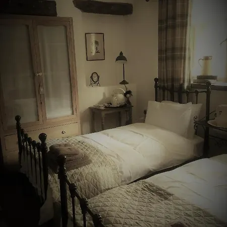 The Mad Hatter * Buckden (North Yorkshire)