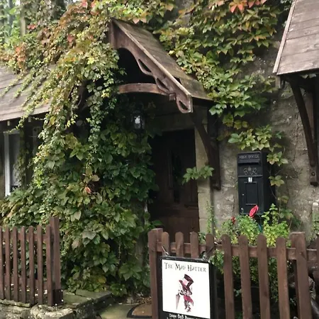 The Mad Hatter * Buckden (North Yorkshire)